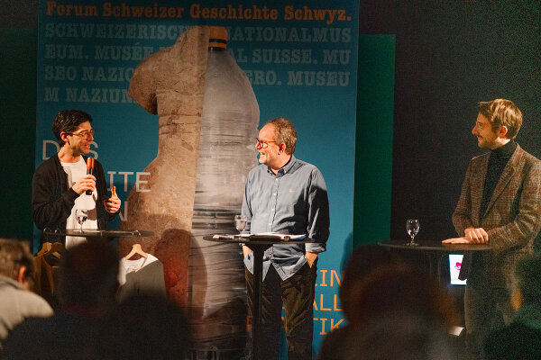 Rückblick: Kilian beim Podiumsgespräch „Kreislauf in der Wirtschaft“ - News | Podium Kreislaufwirtschaft | WE ARE ZRCL