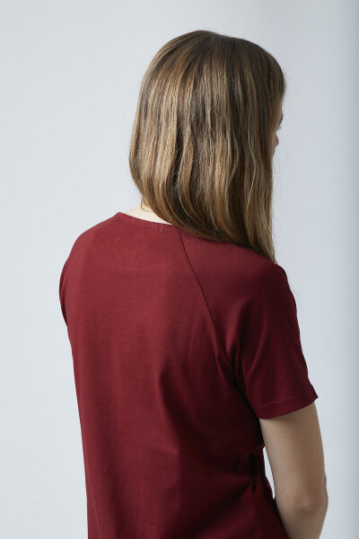 Basic T-Shirt