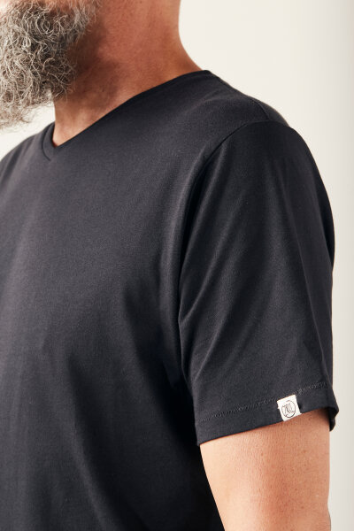 V-Neck T-Shirt 3er-Pack