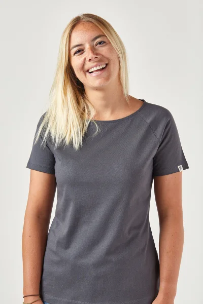Basic T-Shirt