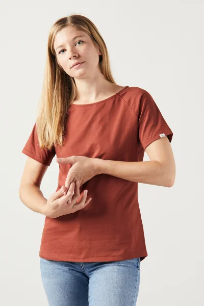 Basic T-Shirt