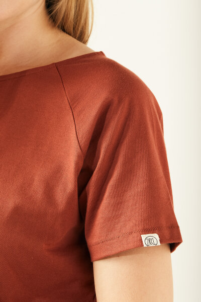 Basic T-Shirt