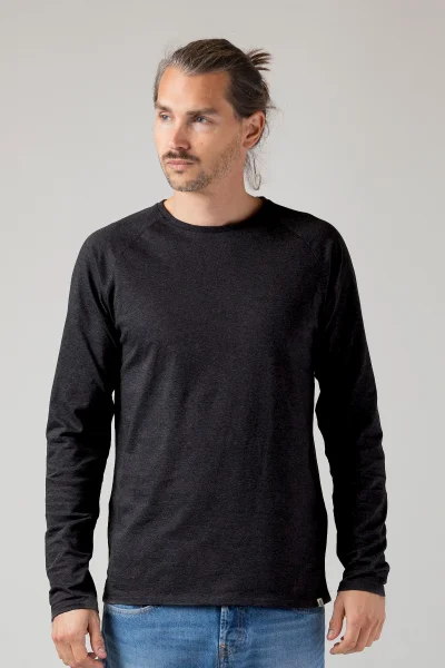 Basic Longsleeve