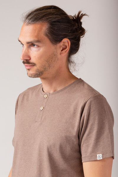 Henley T-Shirt