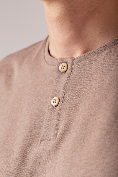 Henley T-Shirt