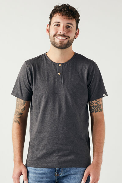 Henley T-Shirt