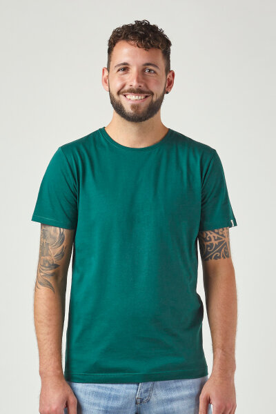 Basic T-Shirt