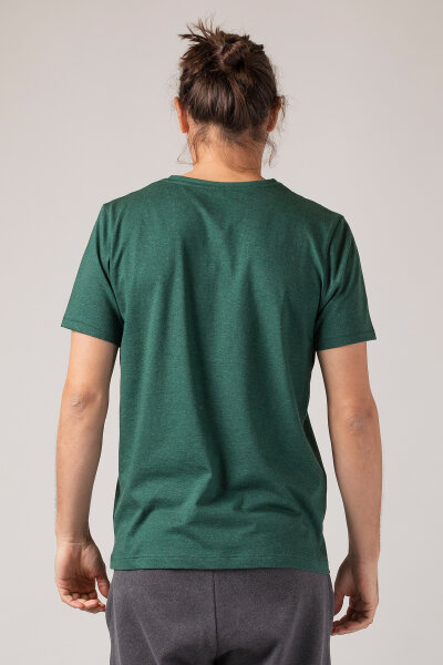 Basic T-Shirt