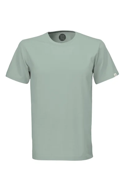 Basic T-Shirt