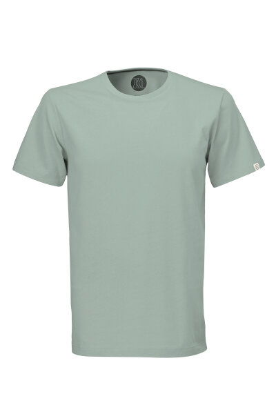 Basic T-Shirt