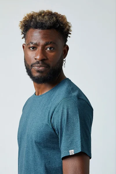Basic T-Shirt