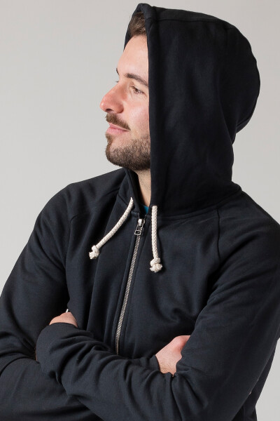 Basic Zip Hoodie