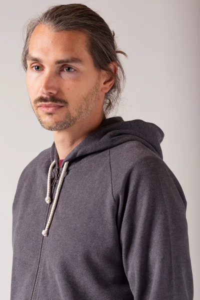 Basic Zip Hoodie
