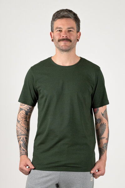 Basic T-Shirt