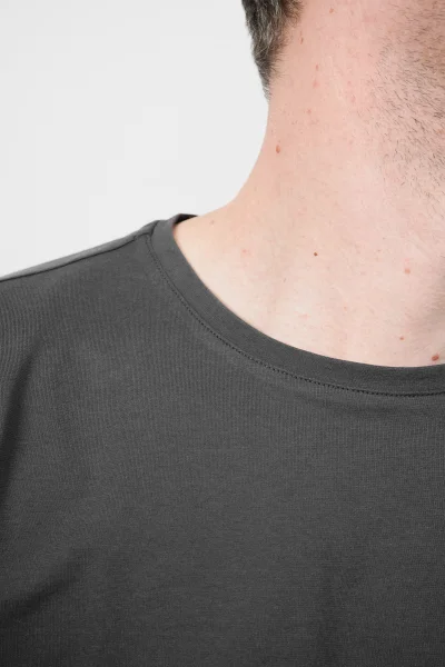Basic Zeno T-Shirt