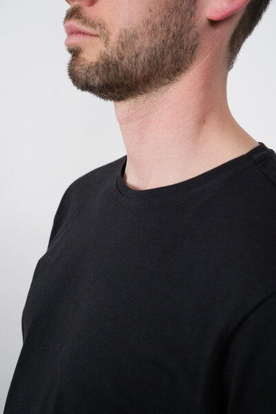 Basic Zeno T-Shirt