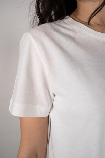 Basic Luisa T-Shirt
