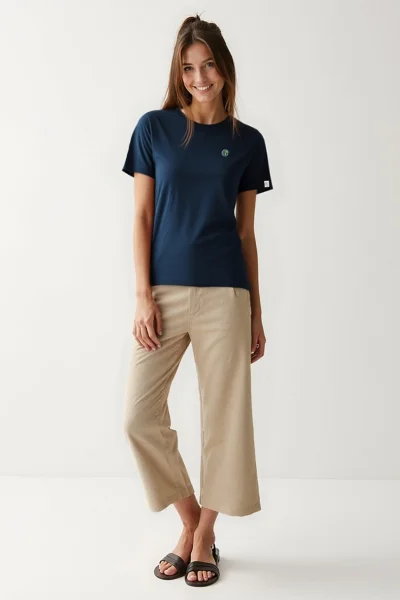 Little Earth Luisa T-Shirt