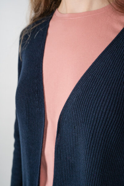 Hilda Cardigan SWISS EDITION