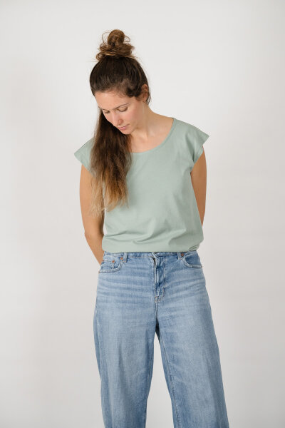 Basic Mila Two-Shirt