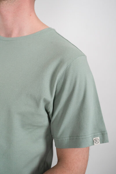 Basic Zeno T-Shirt
