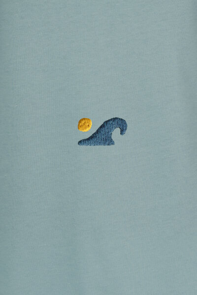 Tiny Wave Luisa T-Shirt