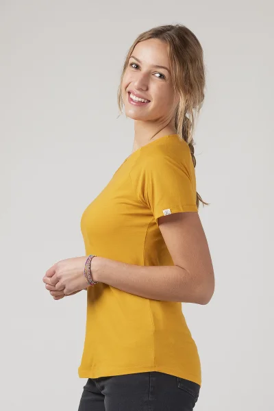 Basic T-Shirt